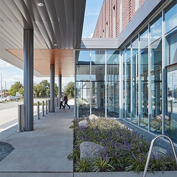 Advocate Outpatient Center Oak Lawn Entrance