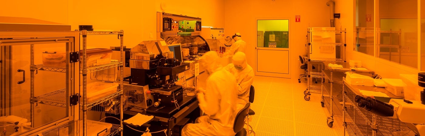 Clean room | Waterloo lab