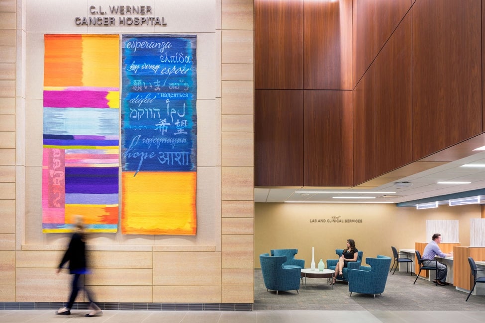 nebraska-medicine-unmc-fred-pamela-buffett-cancer-center-interior