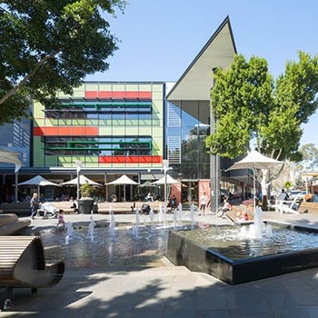 rouse hill town centre pedestrian water feature hdr 