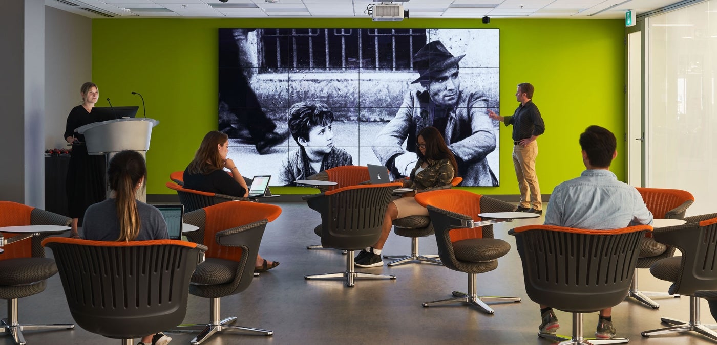 University of Ottawa Learning Crossroads Classroom